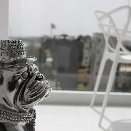 The White Pearl - Front Centre With Sea View. Lemesos