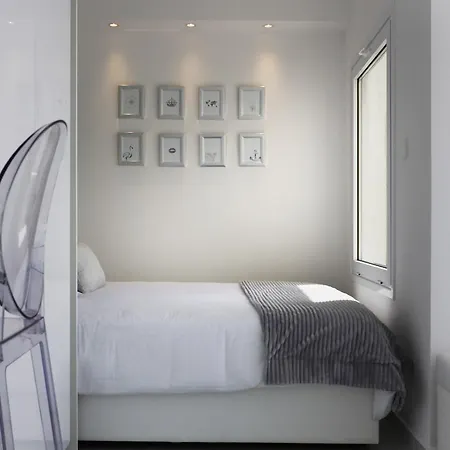 The White Pearl - Front Centre With Sea View. Limassol